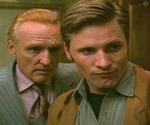 Dennis Hopper as "Red" Diamond and Viggo Mortensen as Ronnie, in Boiling Point.